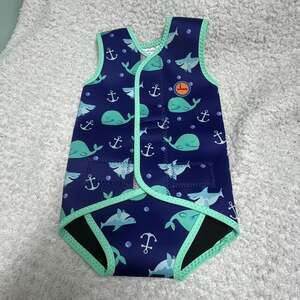 Swimbubs Baby Swim Wrap Wetsuit Boys Warmsuit Girls UV Swim Size 6 to 18 Mos.